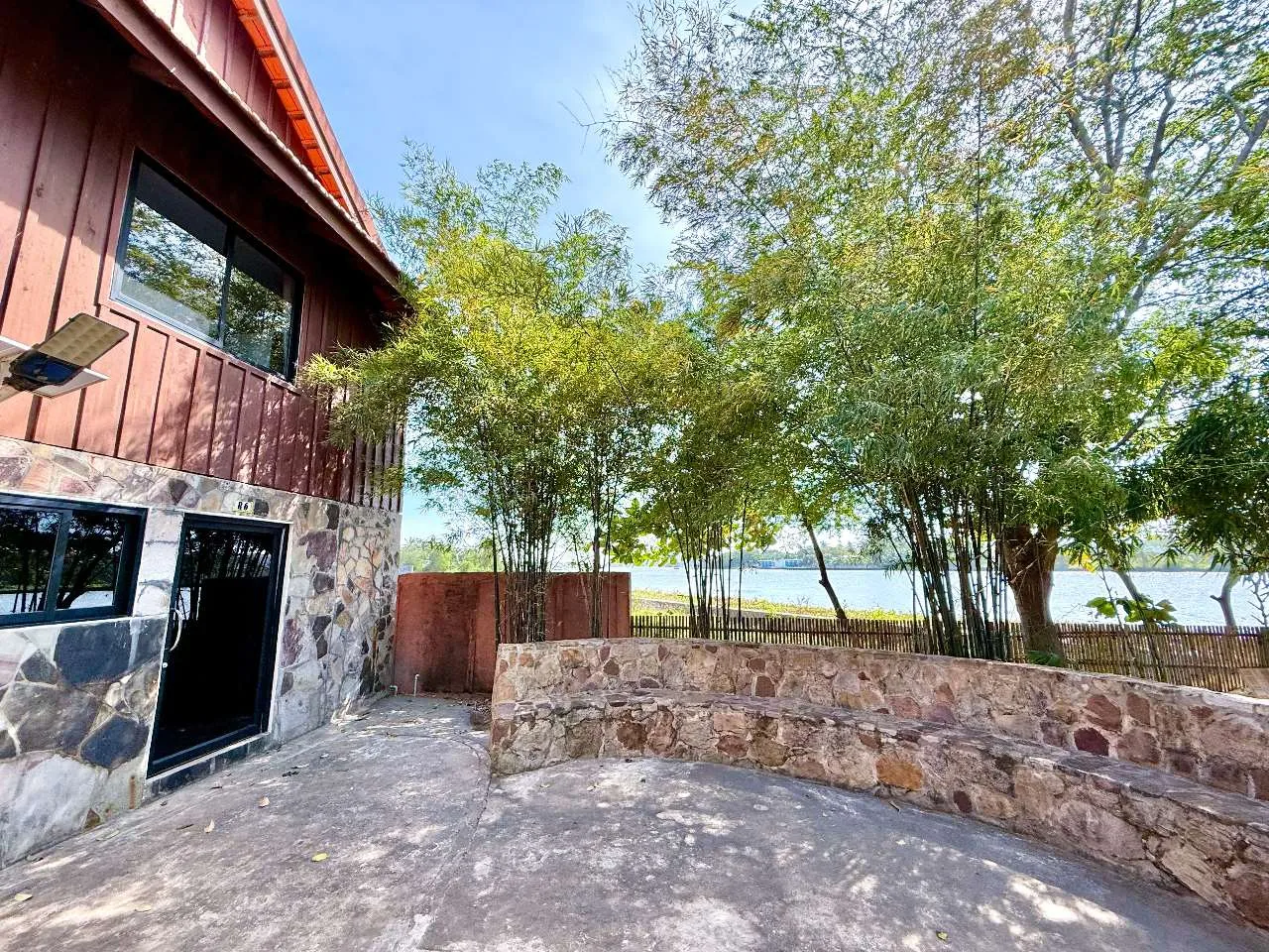Standard Double Lake View